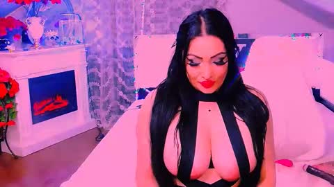 Alimoonyia online show from 10/29/25, 10:33