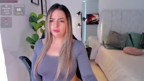    online show from 05/06/26, 08:03