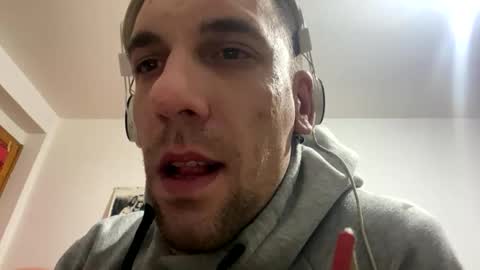 amyyrlikesdeep online show from 10/27/25, 01:42