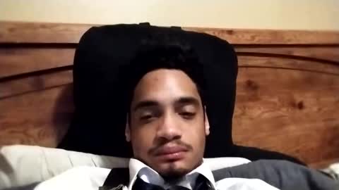 Snapshot of an377432 chatting on 02/24/25, 02:40 an377432 online show from 02/24/25, 02:40