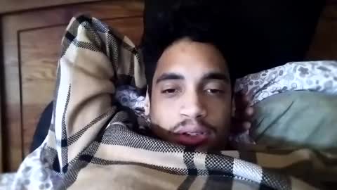 Snapshot of an377432 chatting on 03/01/25, 06:11 an377432 online show from 03/01/25, 06:11