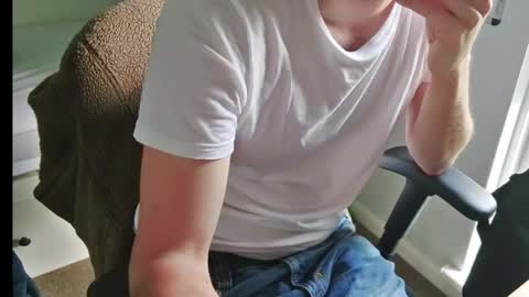 A online show from 06/05/26, 08:31