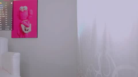 Snapshot of ana__f chatting on 12/22/24, 08:58 Ana online show from 12/22/24, 08:58