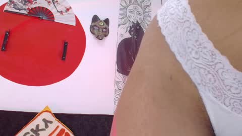 Ana online show from 04/06/26, 01:58