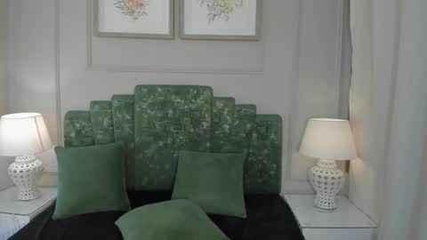 Snapshot of ana_beckett chatting on 03/02/25, 02:00 Ana online show from 03/02/25, 02:00