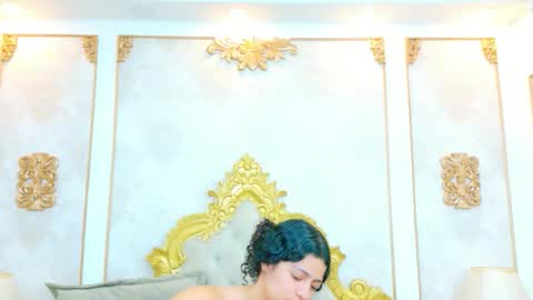 Snapshot of ana_bs chatting on 01/11/26, 05:01 ana_bs online show from 01/11/26, 05:01