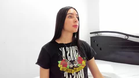 Ana  IG an castillo 1 online show from 12/30/24, 11:26