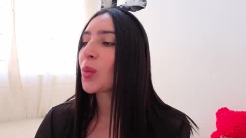 Ana  IG an castillo 1 online show from 11/04/25, 01:54