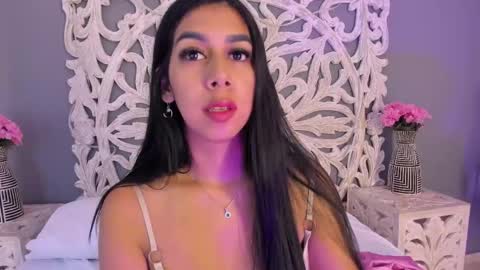 Ana Gonzalez online show from 05/09/26, 08:25
