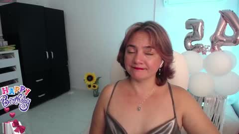 Snapshot of ana_hotmilf chatting on 01/15/25, 01:56  Ana  online show from 01/15/25, 01:56