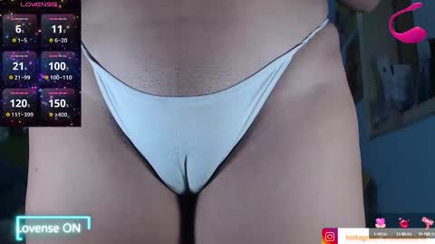 Snapshot of ana_loveee chatting on 09/15/25, 09:42 Ana lopez - Cameltoe girl online show from 09/15/25, 09:42