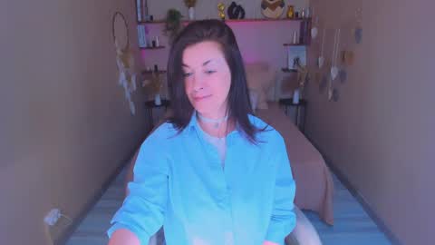 Ana online show from 05/22/26, 10:10