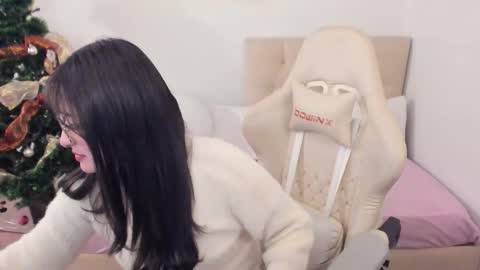 Im anna but you can call me as you want online show from 01/05/26, 10:13