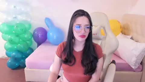 Snapshot of ana_ruuh chatting on 07/16/26, 12:49 Im anna but you can call me as you want online show from 07/16/26, 12:49