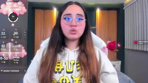 Snapshot of ana_taylor2 chatting on 12/17/24, 09:27 Ana online show from 12/17/24, 09:27