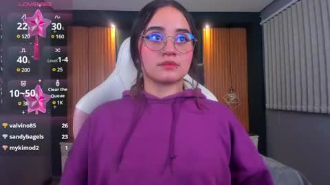 Snapshot of ana_taylor2 chatting on 01/23/25, 08:35 Ana online show from 01/23/25, 08:35