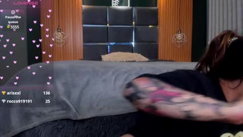 Snapshot of ana_taylor2 chatting on 02/17/25, 12:32 Ana online show from 02/17/25, 12:32