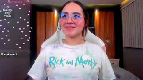 Snapshot of ana_taylor2 chatting on 02/27/25, 08:53 Ana online show from 02/27/25, 08:53