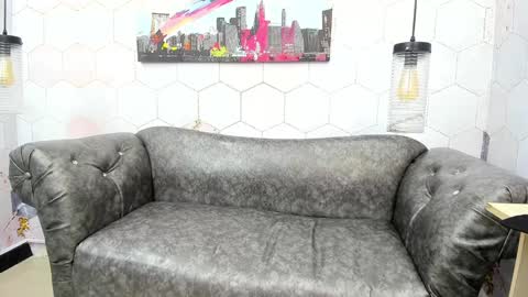 ANNA FUENTES online show from 01/06/25, 11:40