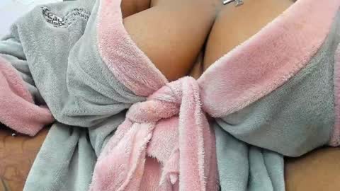 ANNA FUENTES online show from 01/13/25, 02:42