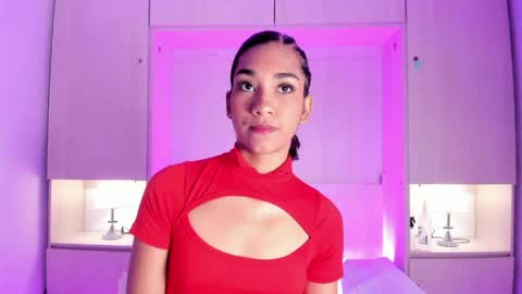 anaacollins_ online show from 05/15/26, 11:28