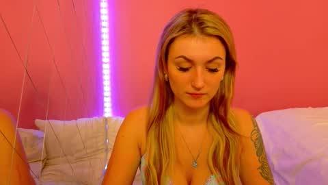 anaayss online show from 11/26/25, 05:41