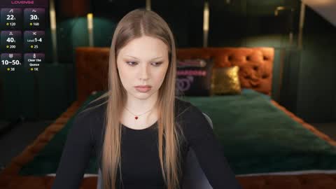 Snapshot of anabel2054 chatting on 03/27/26, 11:43 Sweet girls online show from 03/27/26, 11:43