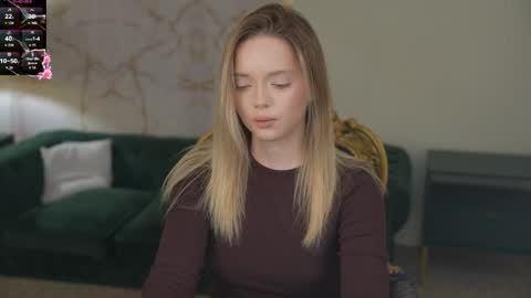 Snapshot of anabel2054 chatting on 03/28/26, 08:25 Sweet girls online show from 03/28/26, 08:25