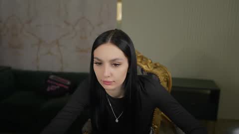 Snapshot of anabel2054 chatting on 04/15/26, 10:22 Sweet girls online show from 04/15/26, 10:22