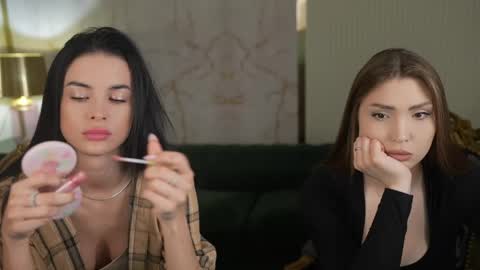 Sweet girls online show from 05/13/26, 07:28