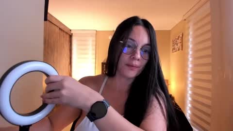 Snapshot of anabel_25 chatting on 02/26/25, 10:31 Anabel online show from 02/26/25, 10:31
