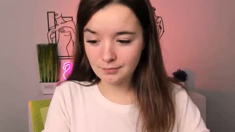 Snapshot of anabel_foxis chatting on 10/10/25, 03:44 anabel_foxis online show from 10/10/25, 03:44