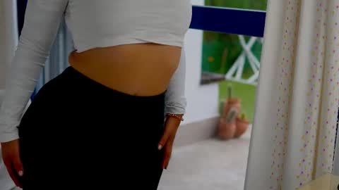 anabelcurvy online show from 11/05/25, 02:17