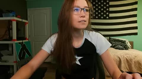 Snapshot of anabelleleigh chatting on 02/10/25, 02:05 Anabelleleigh online show from 02/10/25, 02:05