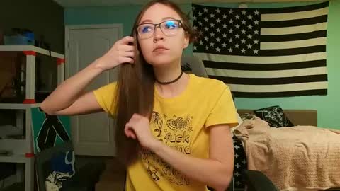 Snapshot of anabelleleigh chatting on 02/28/25, 02:53 Anabelleleigh online show from 02/28/25, 02:53