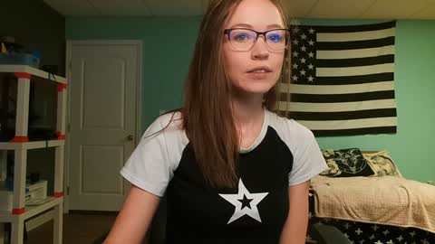 Snapshot of anabelleleigh chatting on 10/08/25, 12:25 Anabelleleigh online show from 10/08/25, 12:25