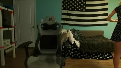 Anabelleleigh online show from 03/31/26, 03:41