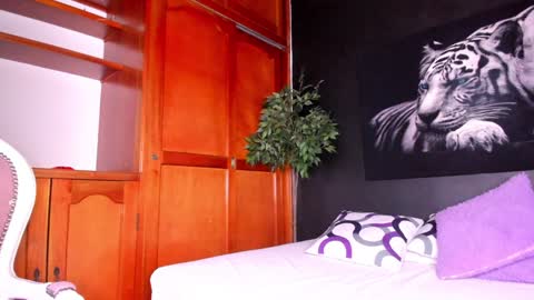 Anahi online show from 01/14/25, 09:35