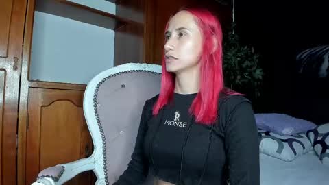 Anahi online show from 02/25/25, 02:58