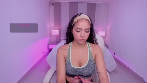 Anahi Curlie online show from 02/04/25, 03:33