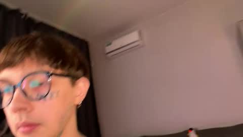 simon online show from 10/13/25, 10:32