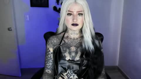 Snapshot of anai_gomez chatting on 05/25/26, 05:41 Callme Mistress Ani online show from 05/25/26, 05:41