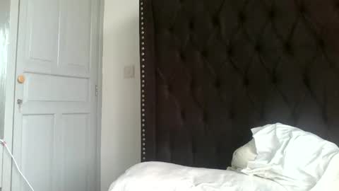 anais_123 online show from 01/09/25, 06:48