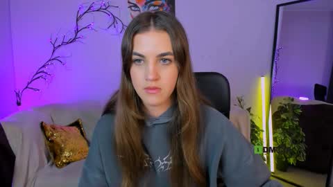 Anais online show from 10/01/25, 12:22