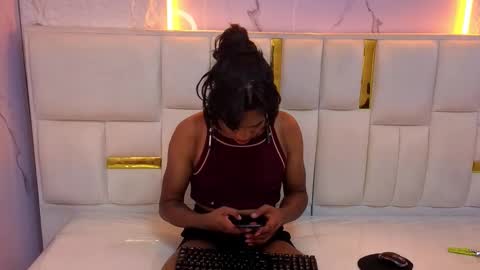 Ana  online show from 09/25/25, 08:01