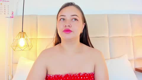 Snapshot of anaisclarkx chatting on 12/31/24, 02:25 Anais clark online show from 12/31/24, 02:25