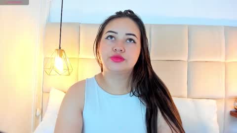 Snapshot of anaisclarkx chatting on 02/26/25, 11:20 Anais clark online show from 02/26/25, 11:20