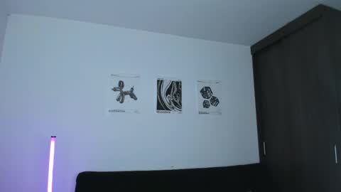      help me to get 100 thumps up  online show from 02/11/25, 01:51