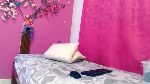 Snapshot of analdeepalejandra18 chatting on 10/12/25, 07:02 analdee online show from 10/12/25, 07:02