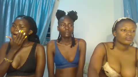 Analeia online show from 02/10/25, 02:30